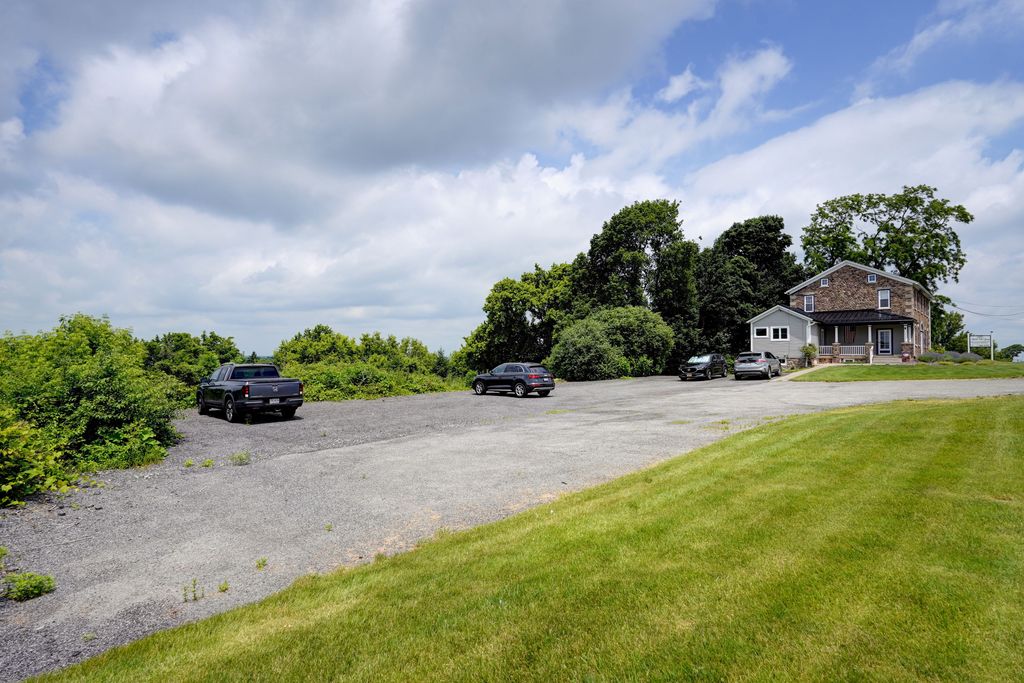 Property Photo #23