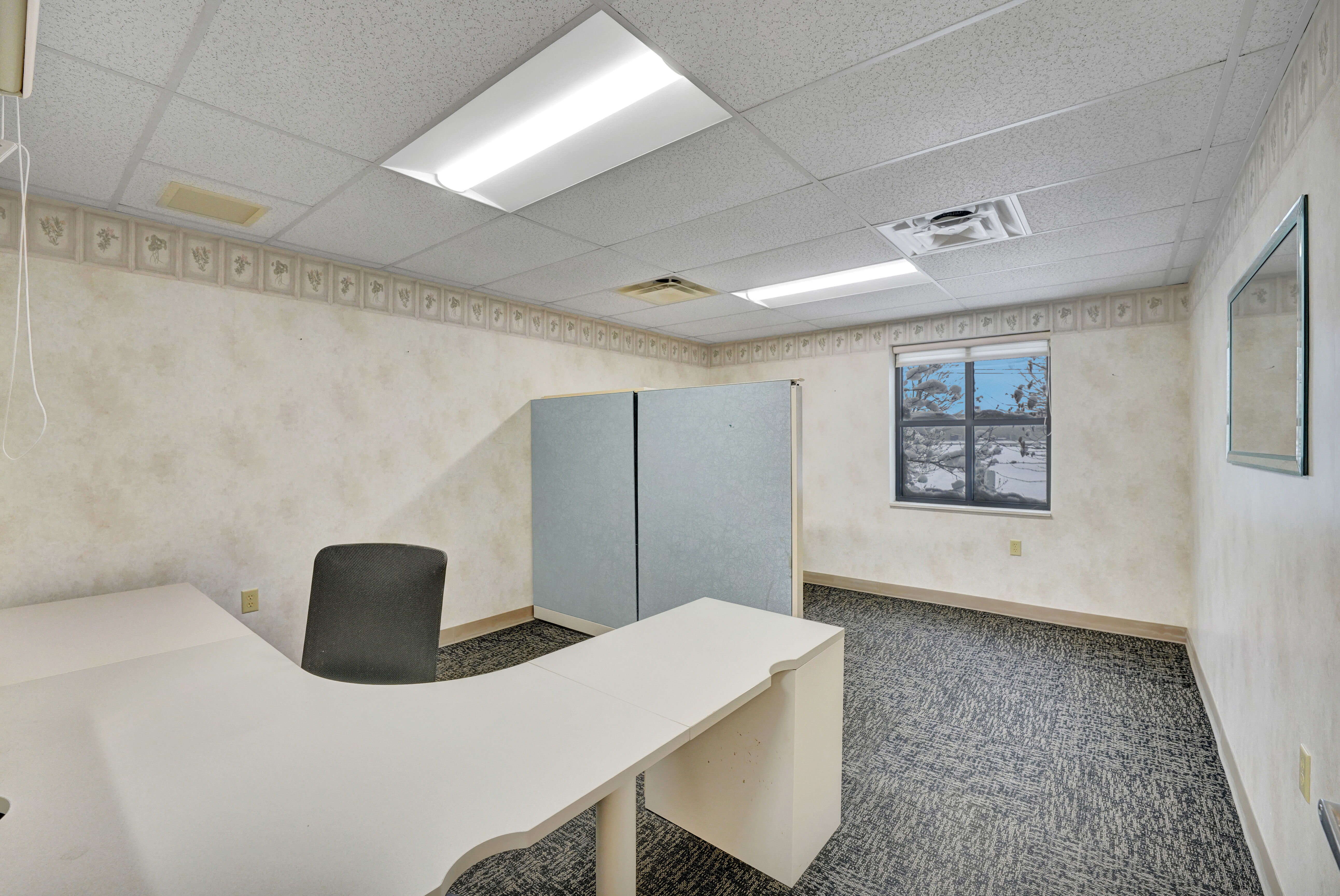 Property Photo #38