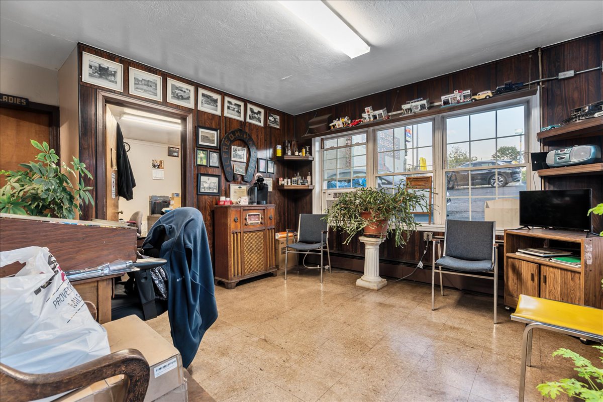 Property Photo #6