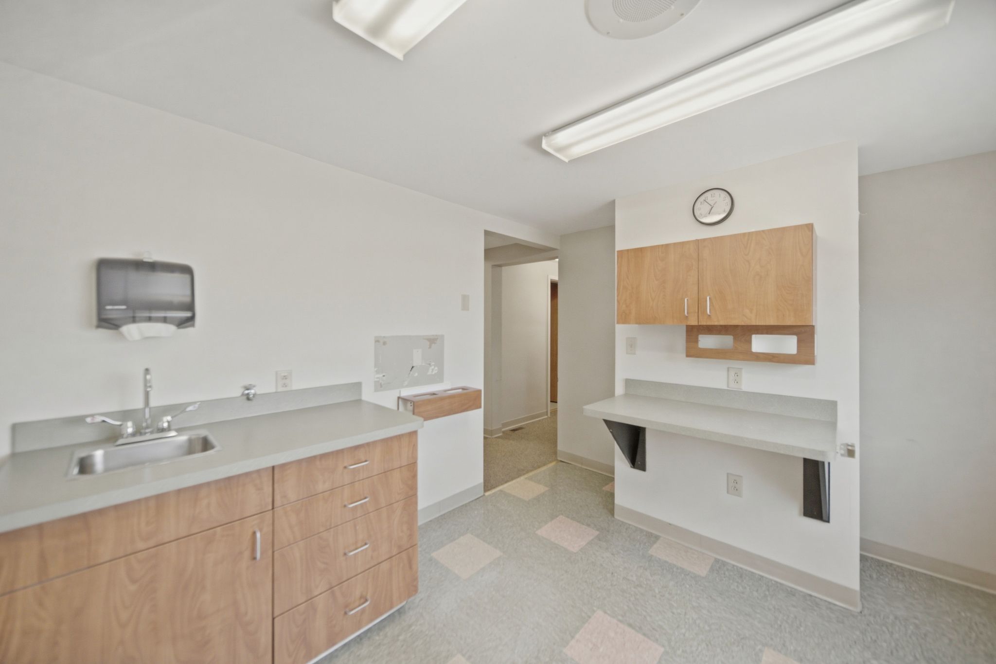 Property Photo #12