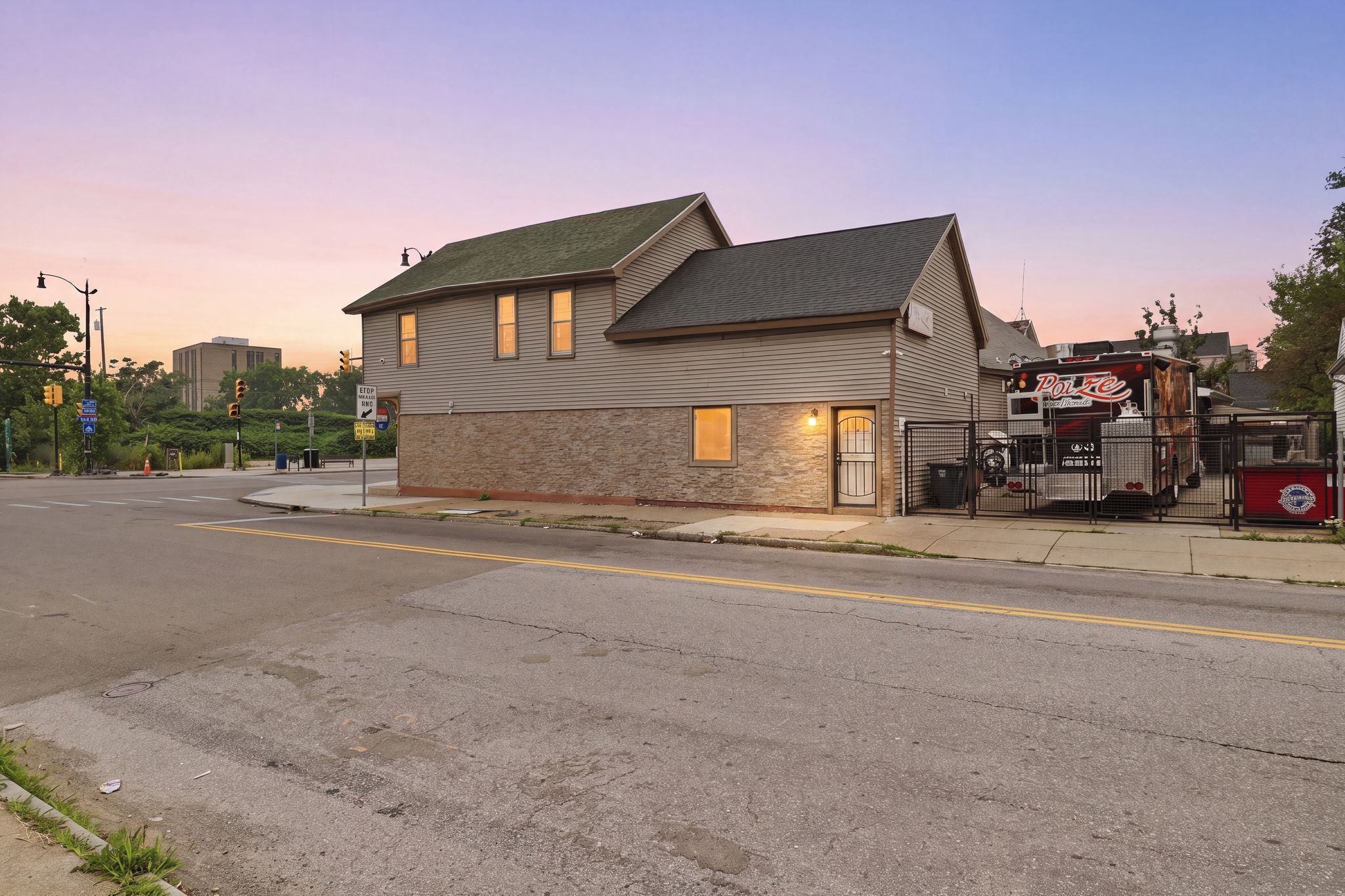 Property Photo #32