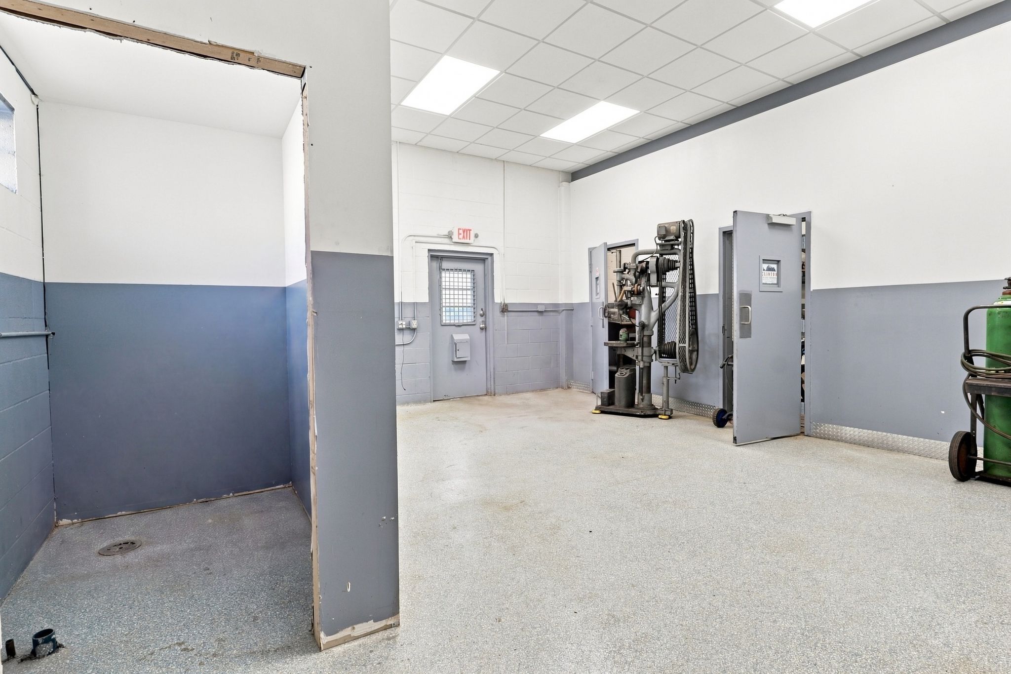 Property Photo #8