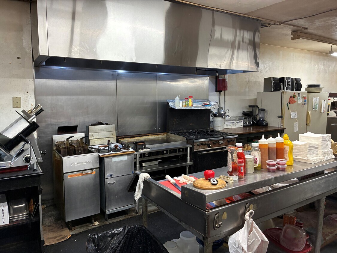 Property Photo #14