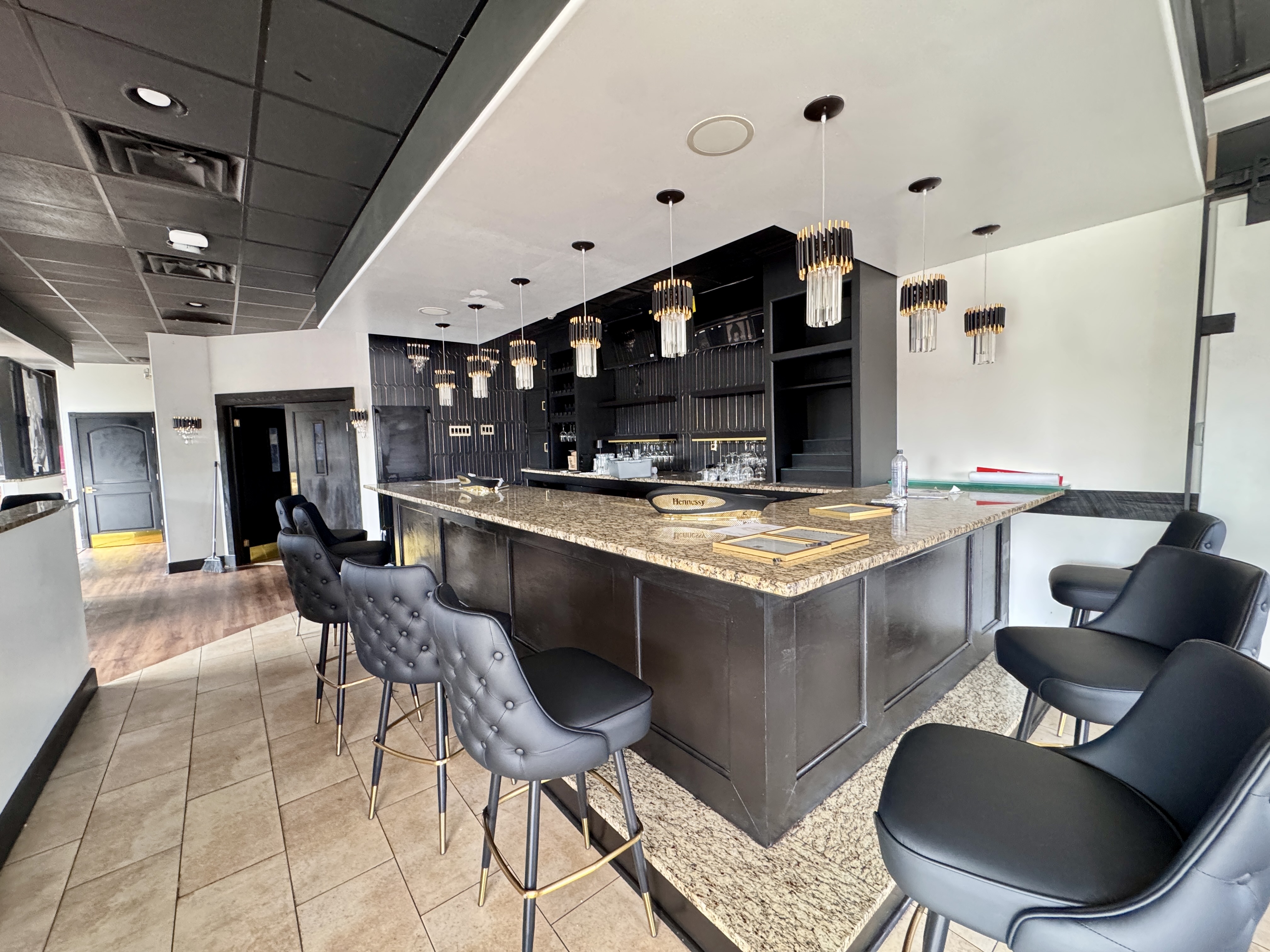 Property Photo #8