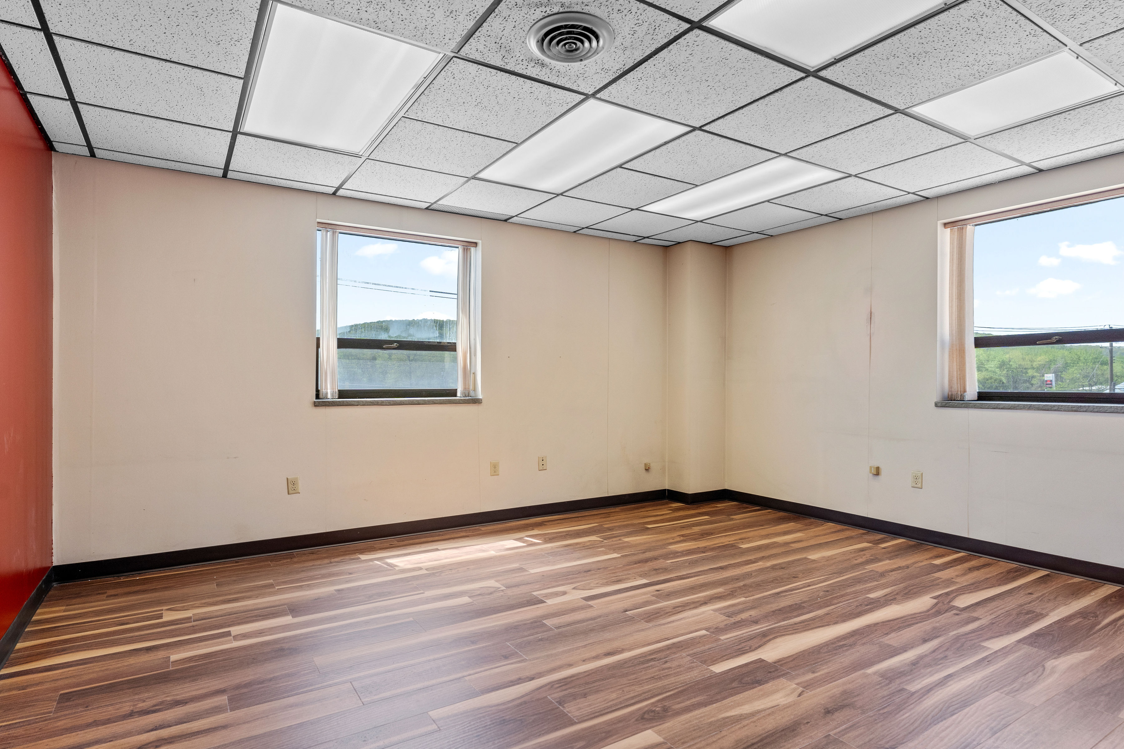 Property Photo #14