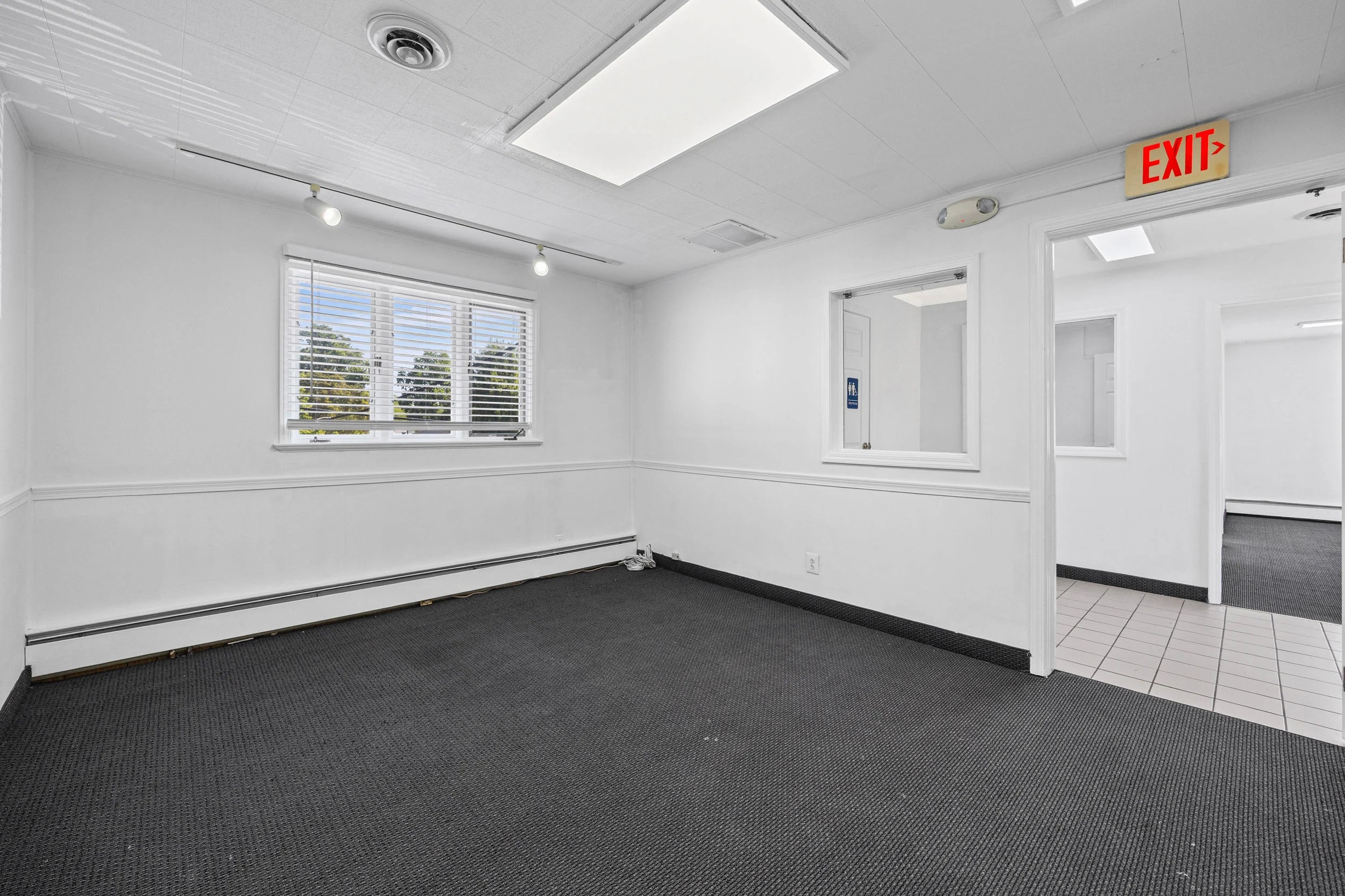 Property Photo #10