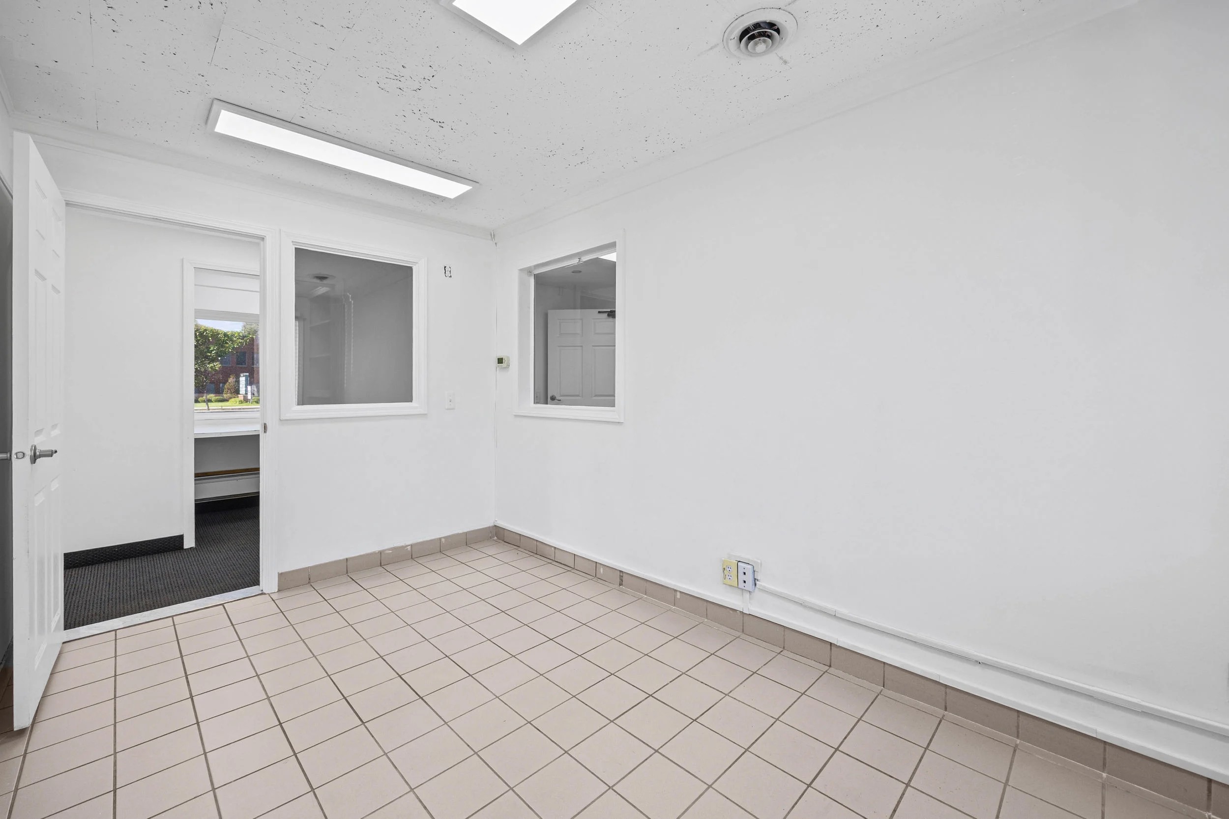 Property Photo #11