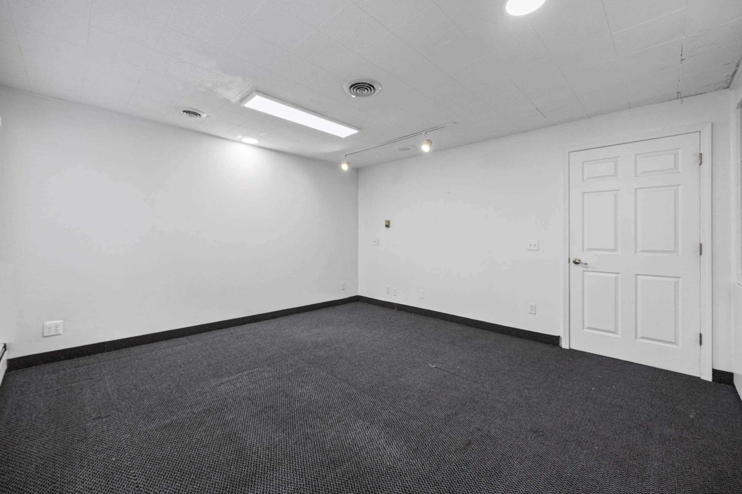 Property Photo #15