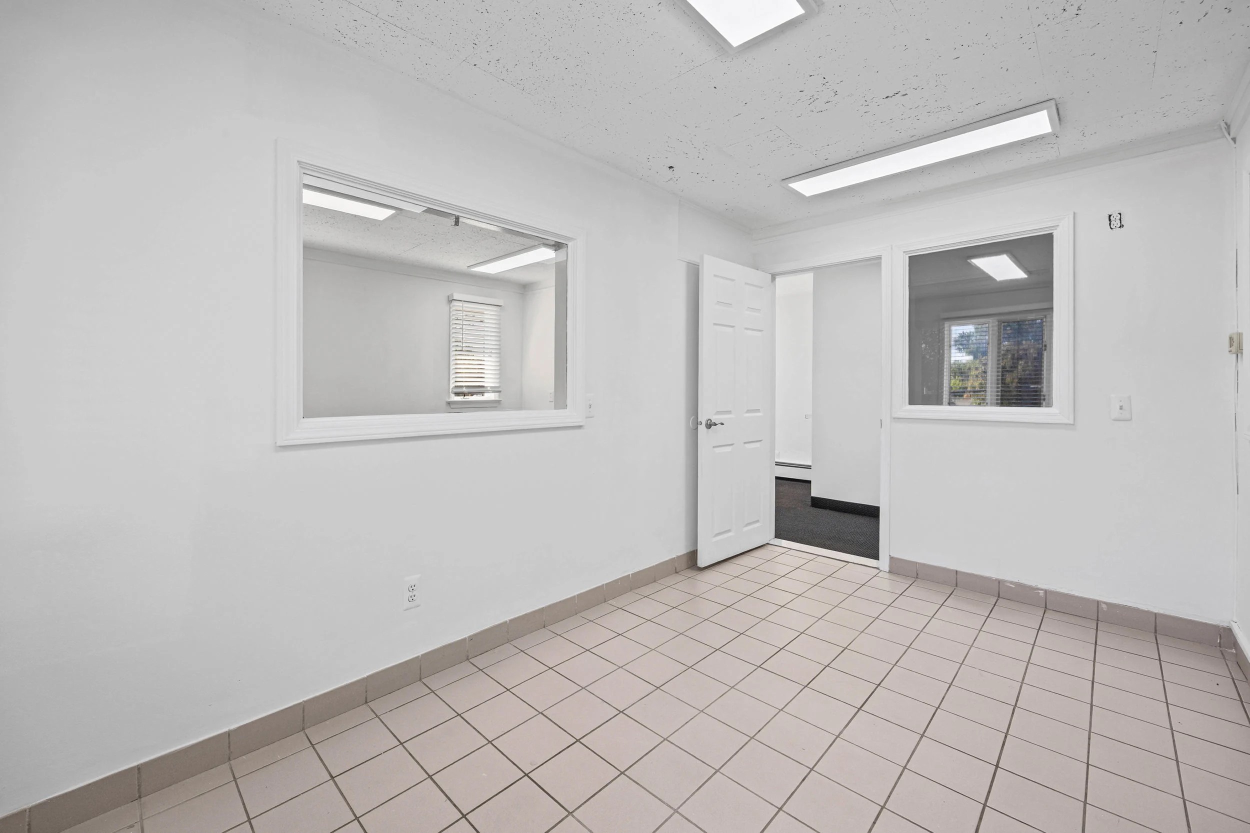 Property Photo #24