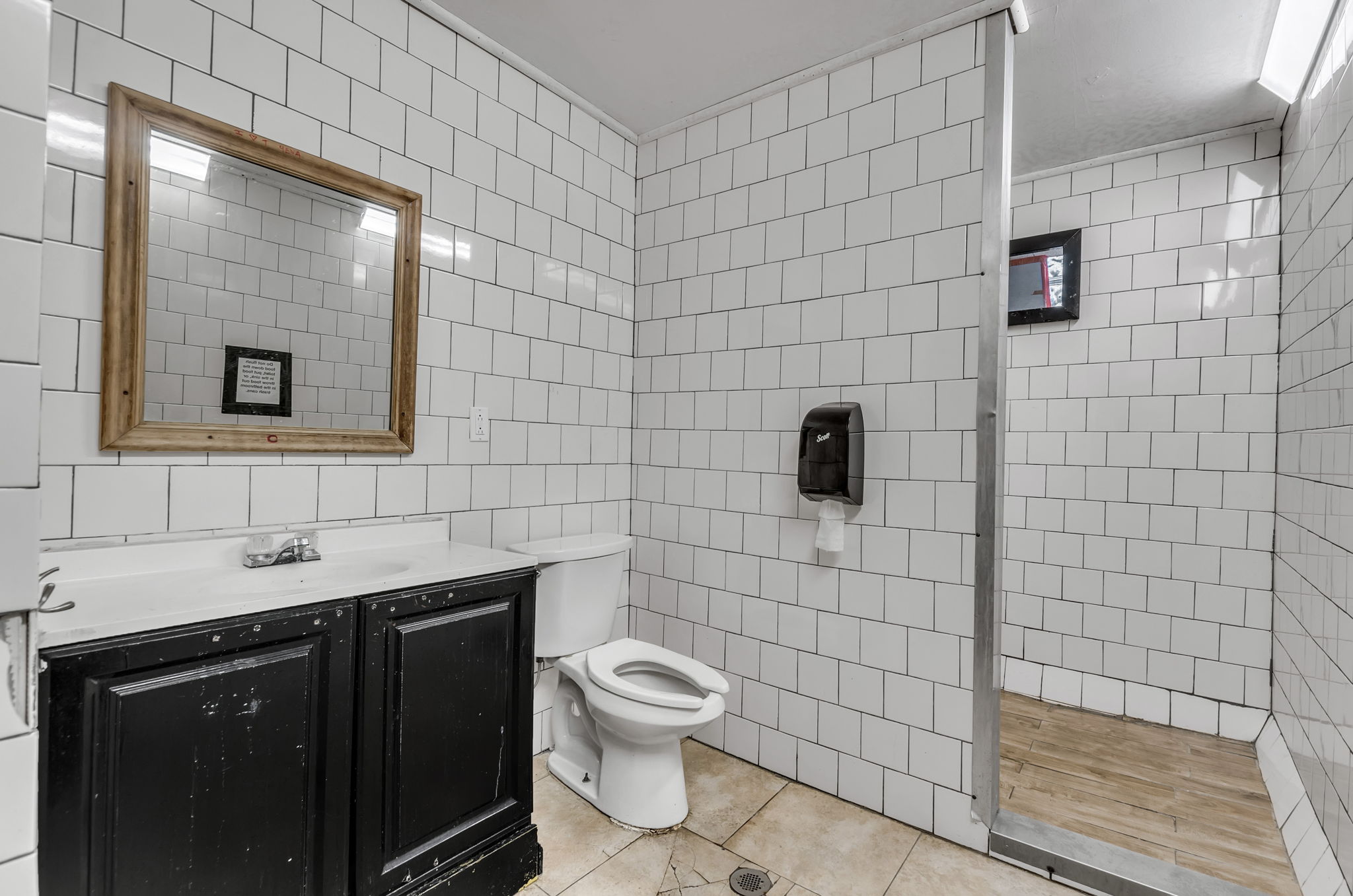 Property Photo #0